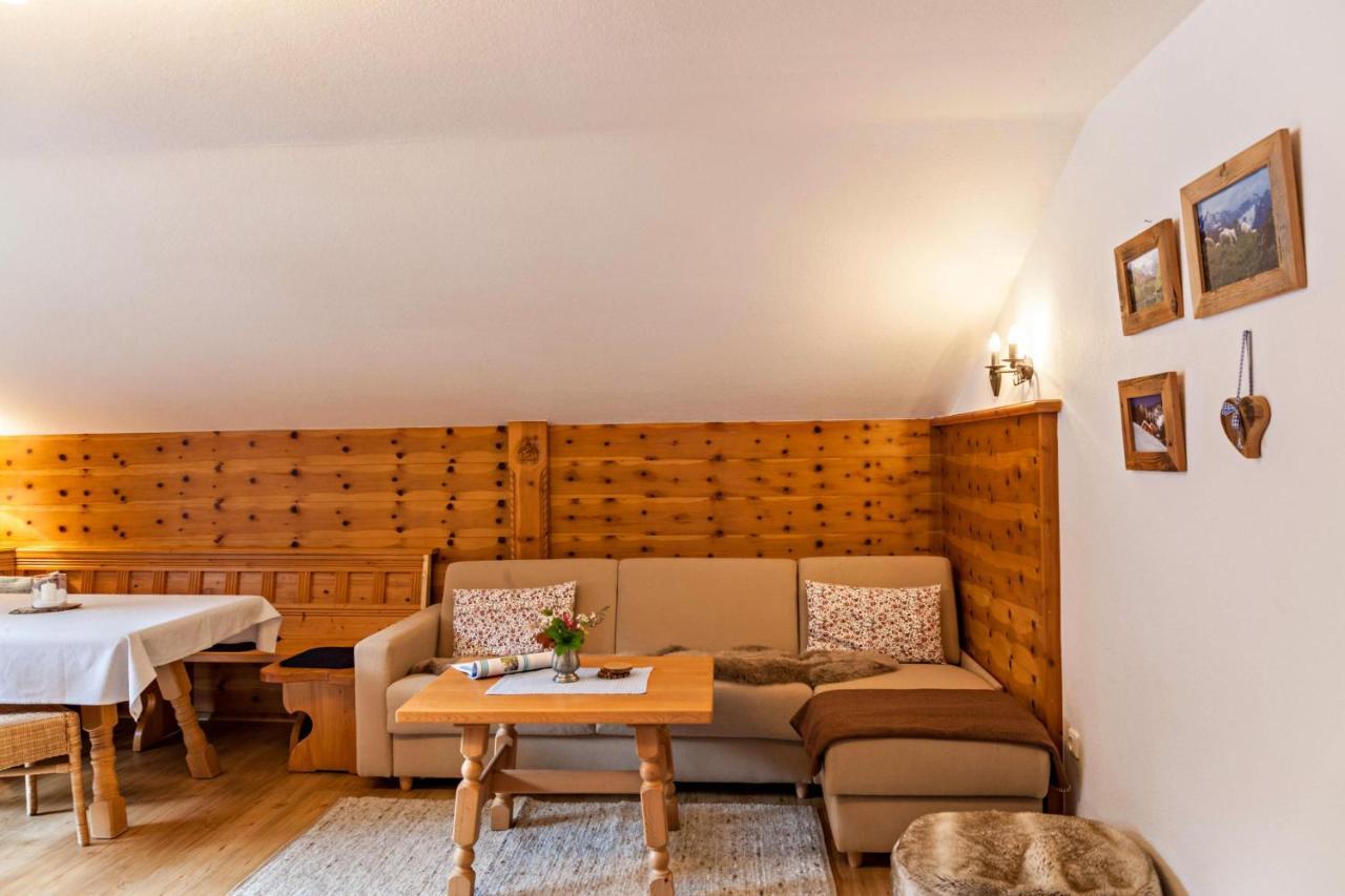 Ferienwohnung Wank ガルミッシュ・パルテンキルヒェン エクステリア 写真