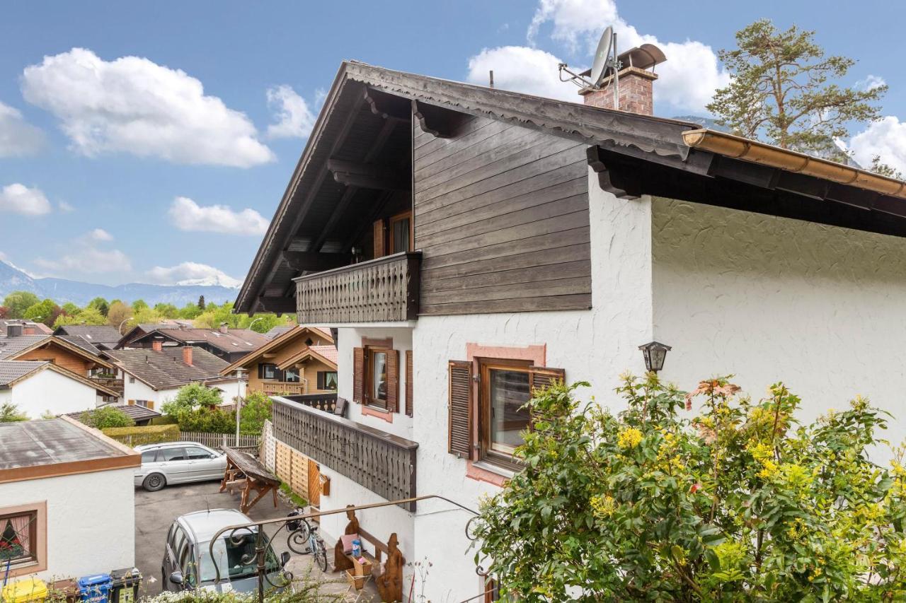 Ferienwohnung Wank ガルミッシュ・パルテンキルヒェン エクステリア 写真