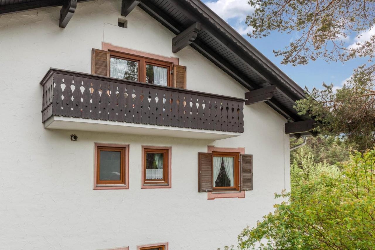 Ferienwohnung Wank ガルミッシュ・パルテンキルヒェン エクステリア 写真